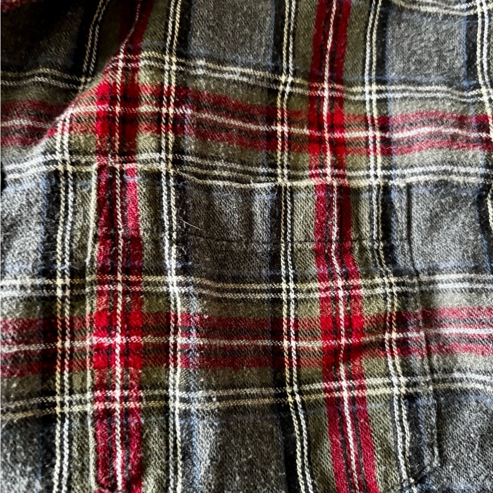L.L. Bean Women’s Plaid Pajama Shirt - Medium - Picture 3 of 9